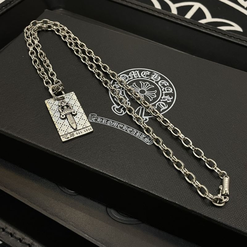Ch*0me He**ts necklaces